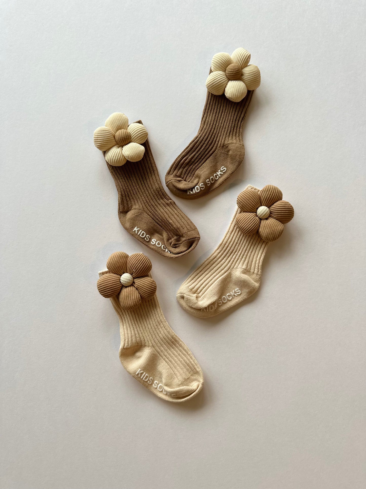 Mini babes flower socks