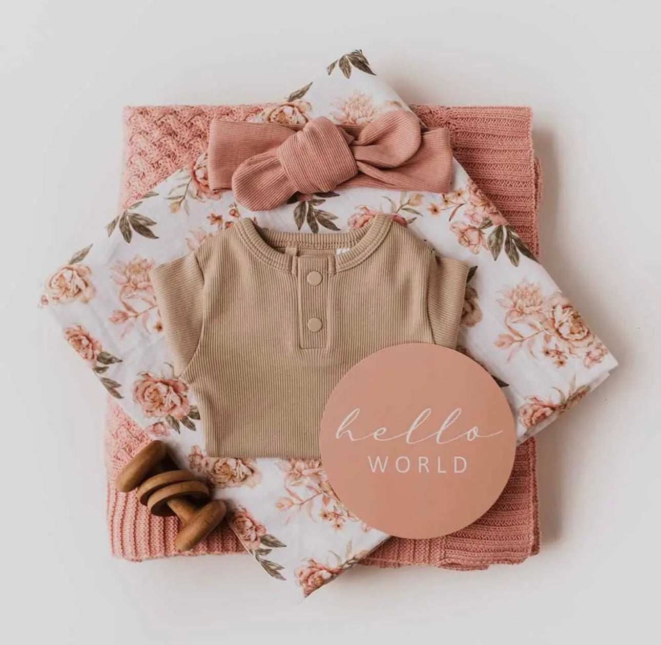 Long Sleeve Organic Bodysuit- Pebble